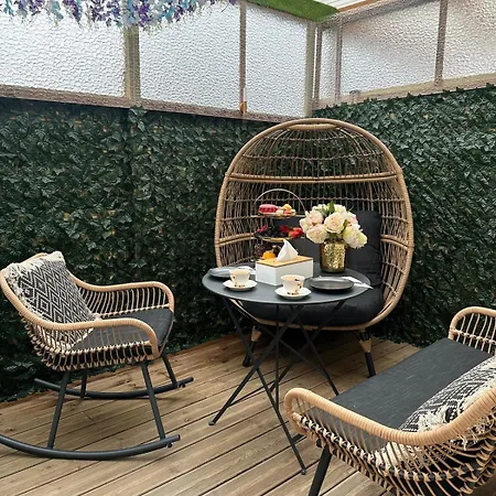 With Jacuzzi Apartment Lille